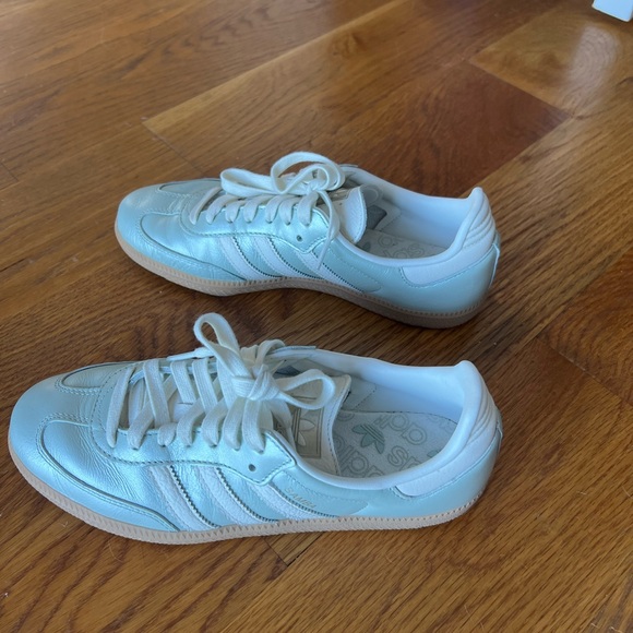 Adidas sambas - Picture 2 of 4